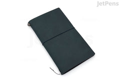 TRAVELER'S COMPANY TRAVELER'S notebook Starter Kit - Regular Size - Blue Leather