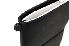 TRAVELER'S COMPANY TRAVELER'S notebook Starter Kit - Regular Size - Black Leather